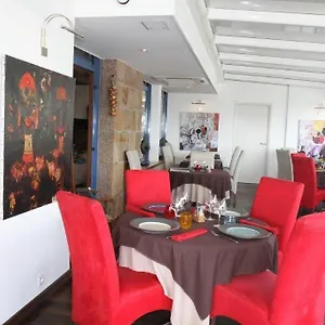 Le Suroit Hotel
